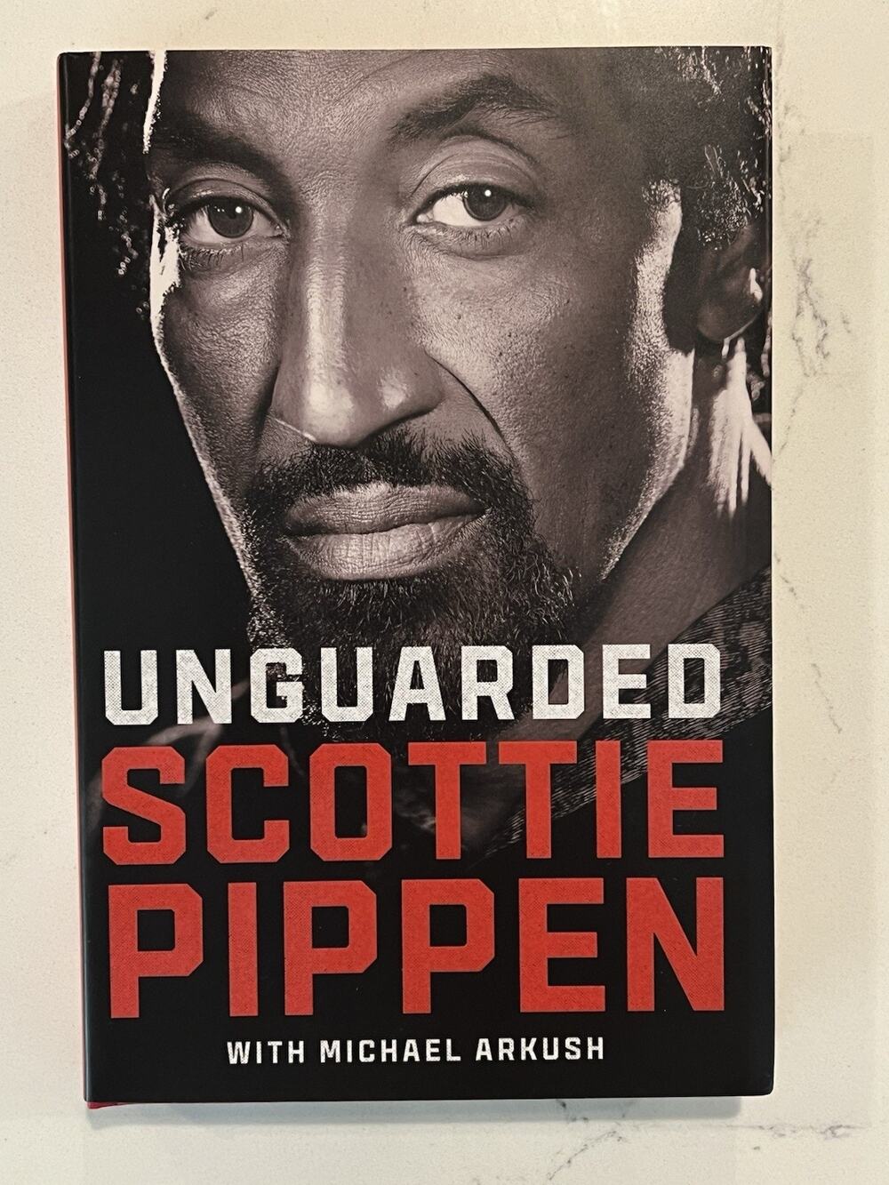 Scottie Pippen SIGNED AUTOGRAPH BOOK Unguarded Hardcover Chicago Bulls 2